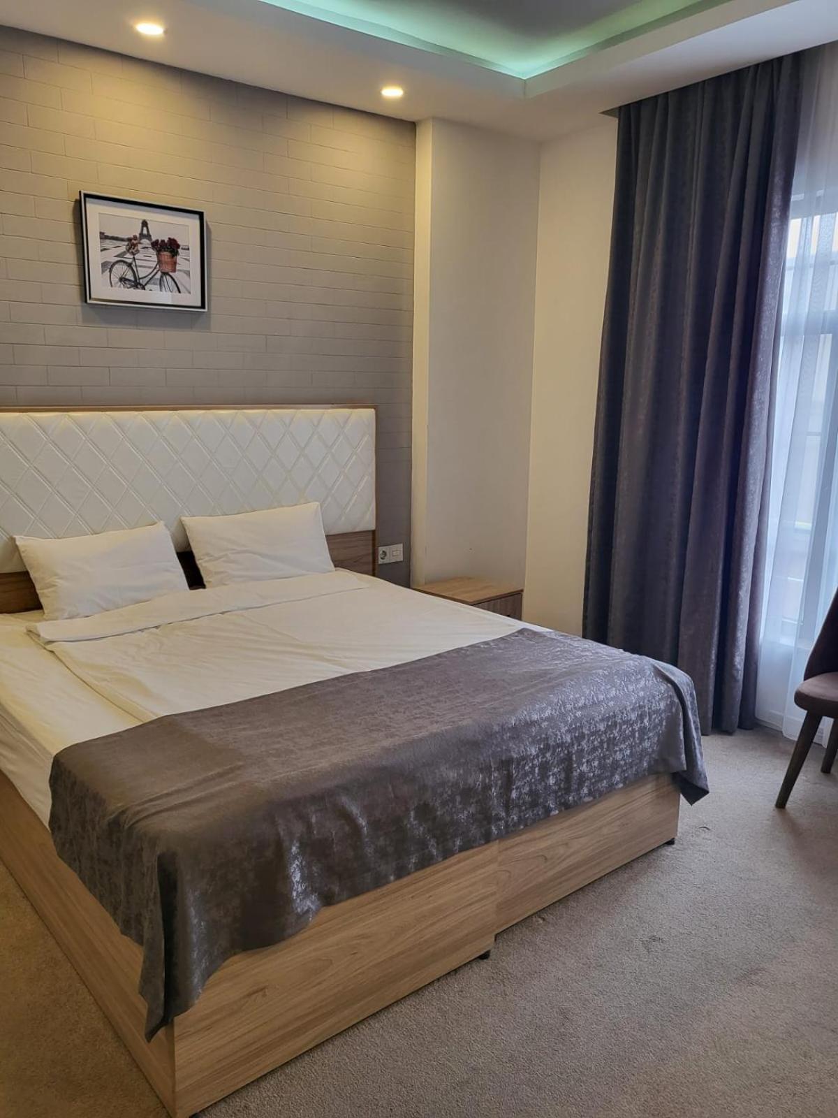 Jupiter Baku -Halal Hotel Buitenkant foto